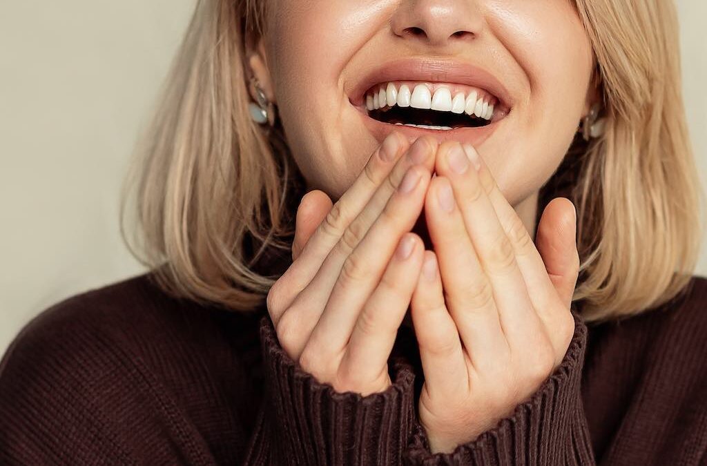Descubre qué son los dientes incisivos